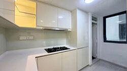 Lakeville (D22), Condominium #564216551